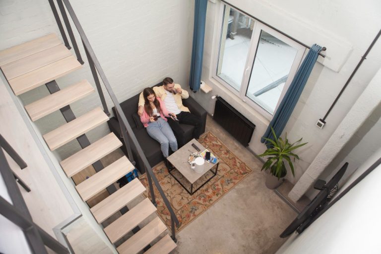 Aménager un petit espace : les astuces des architectes pour optimiser chaque m²