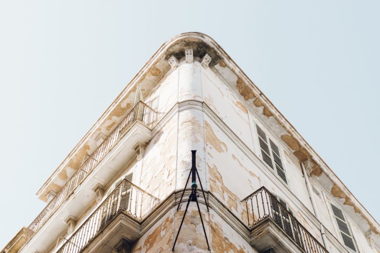 Rénovation d’appartement à Paris 20 : ateliers, combles et prix