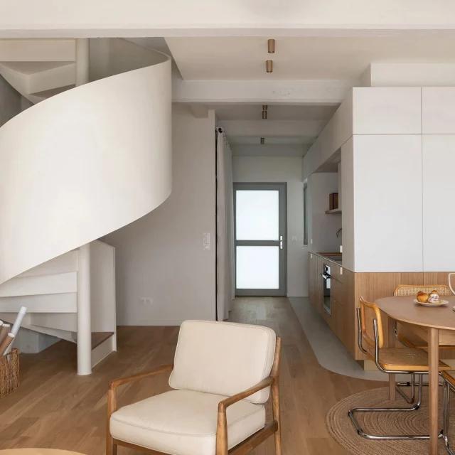Duplex de 91 m² transformé en appartement familial